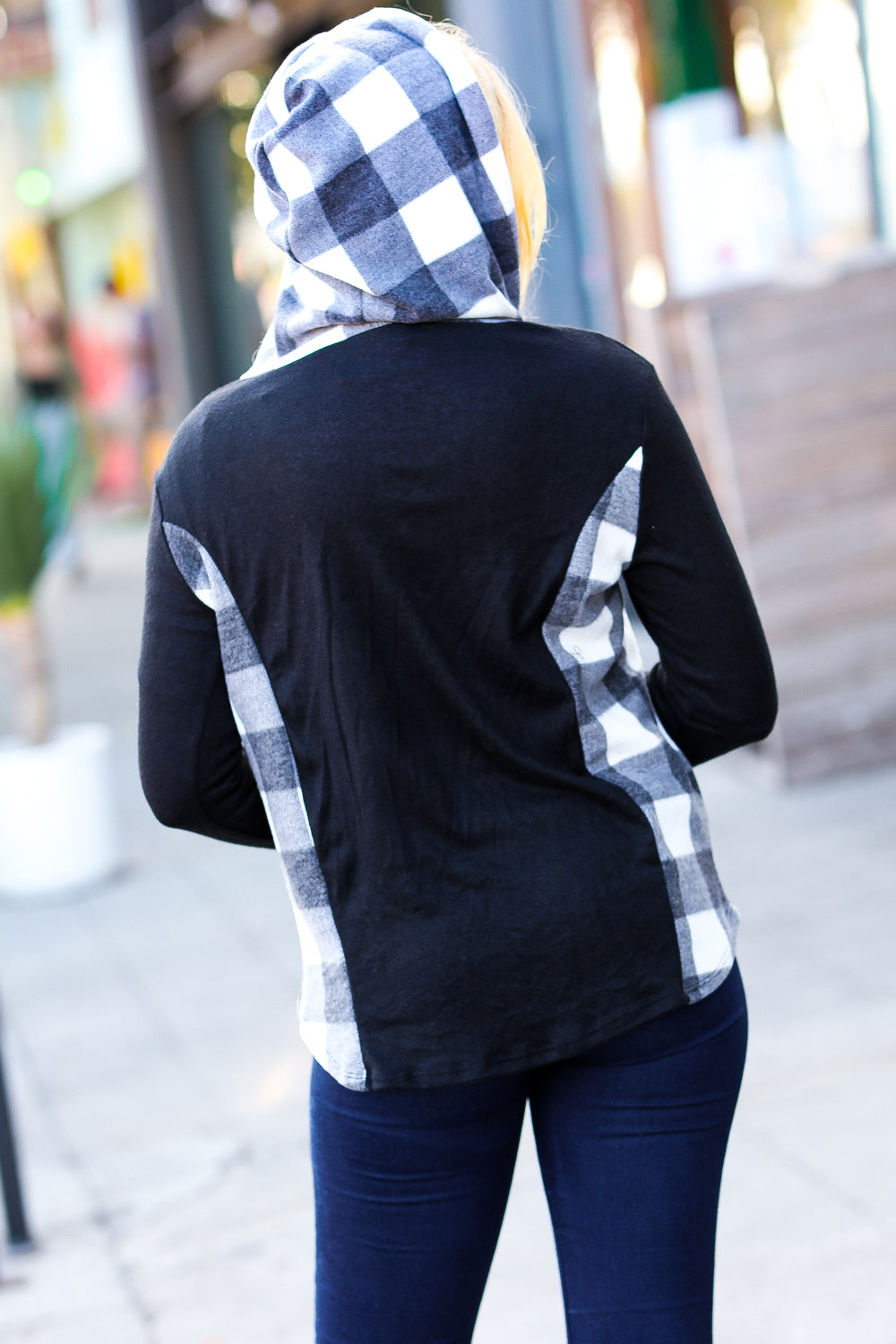 BLACK & IVORY PLAID HACCI KNIT HOODIE